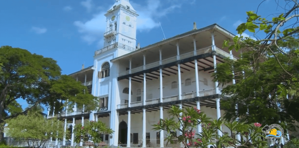 Sansibar: Private Tour zur Prison Island und Stone Town mit Mittagessen
