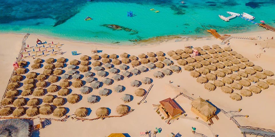 Hurghada: Crociera al tramonto a Paradise Island, snorkeling e pranzo