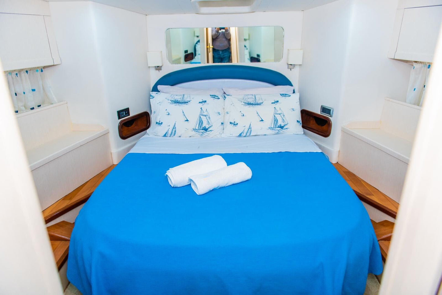 El Gouna: Private Luxury Yacht Trip on a 54FT Yacht