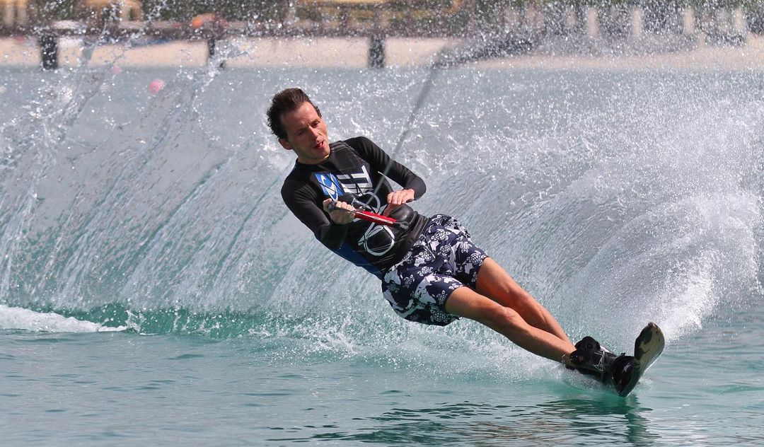 Дубай: опыт катания на водных лыжах