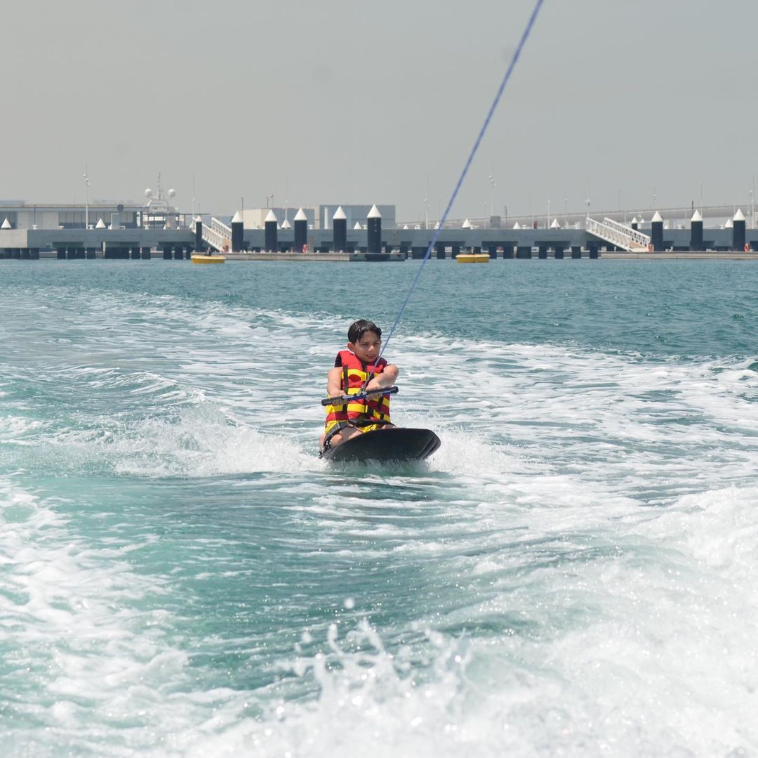 Dubaj: Doświadczenie z jazdy na desce kolanowej