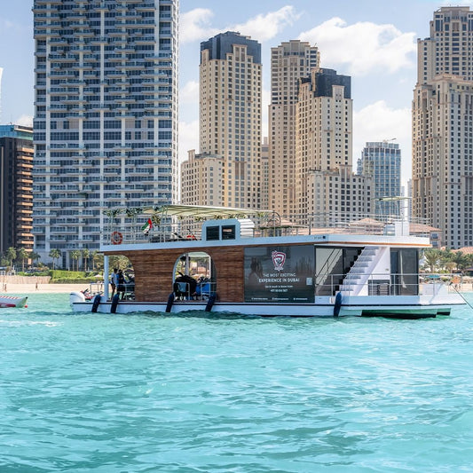 Dubai: 60-Minute Boat Tour in Dubai