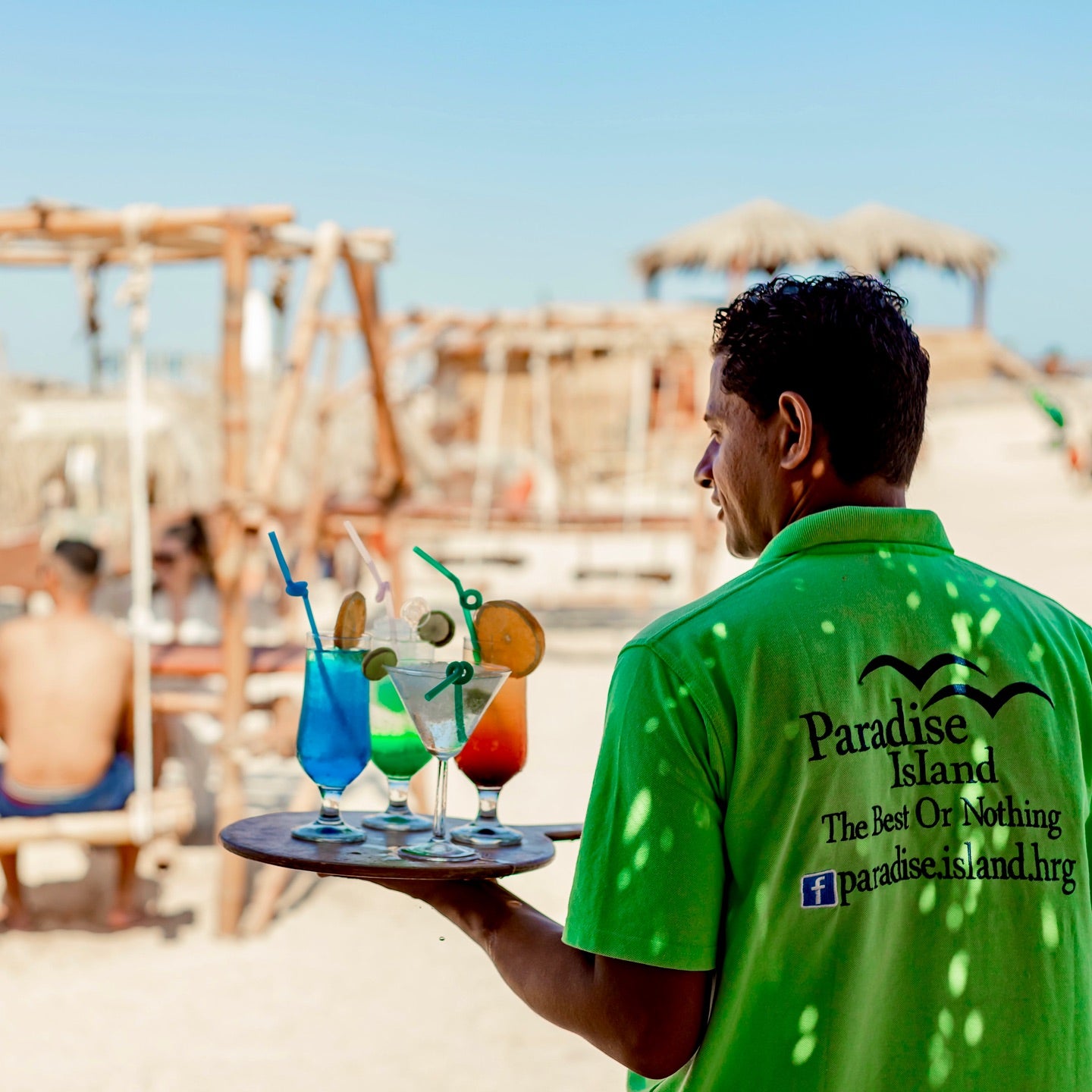 Hurghada: Crociera al tramonto a Paradise Island, snorkeling e pranzo