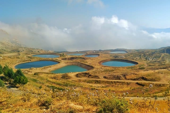 De Beirute: Lagos Aaqoura, Cachoeira Baatara e excursão de um dia a Batroun
