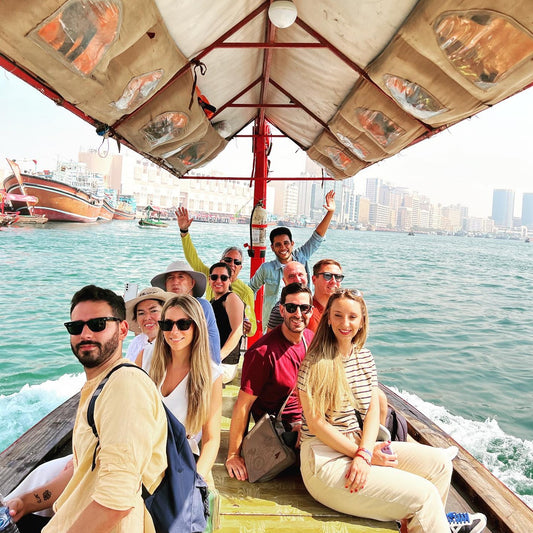 Dubai: Tour guidato a piedi nel Villaggio del Patrimonio, Souq dell'Oro e delle Spezie e Creek