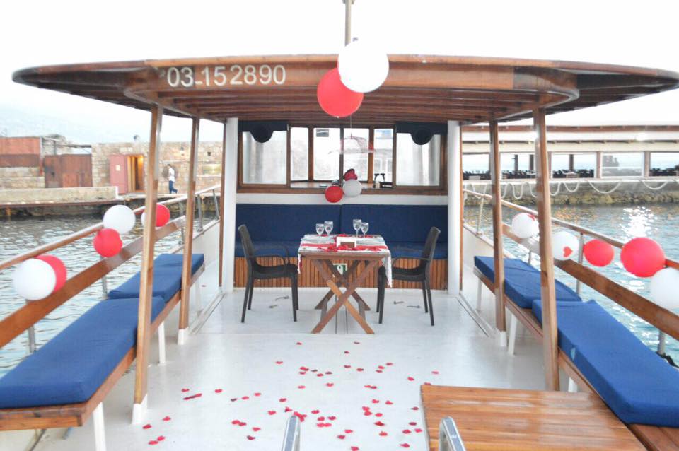 Byblos: Private Rental 42FT Yacht to Jounieh