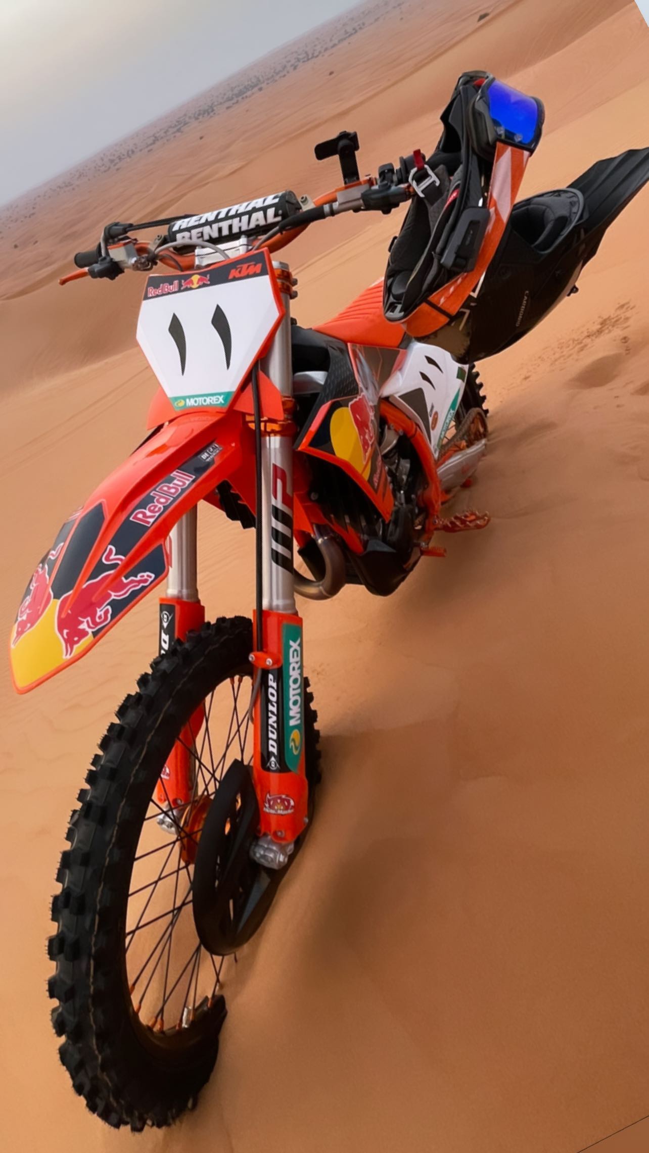 迪拜:KTM 越野车沙漠冒险