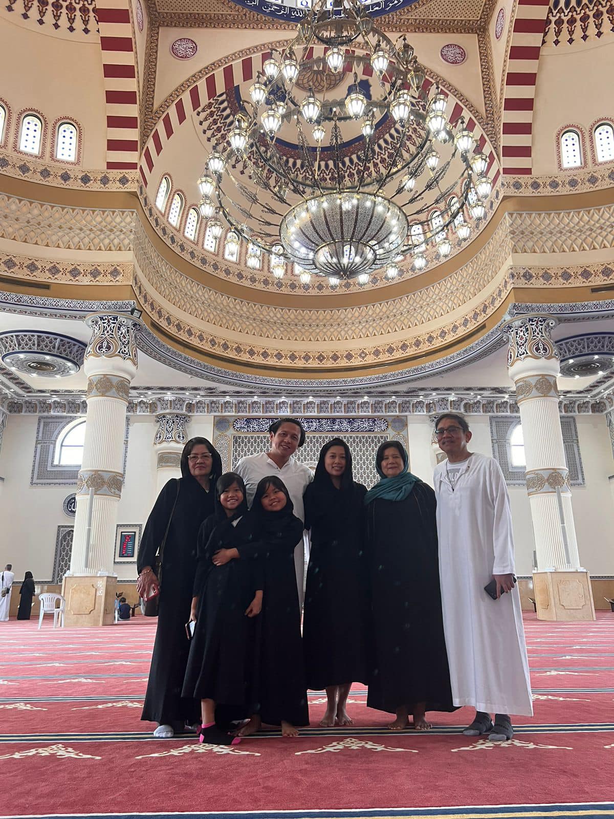 Dubai: Tour Guidato della Città tra Architettura Moderna e Attrazioni Turistiche