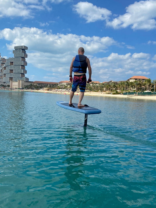Dubai: E-Foil In Palm Jumeirah