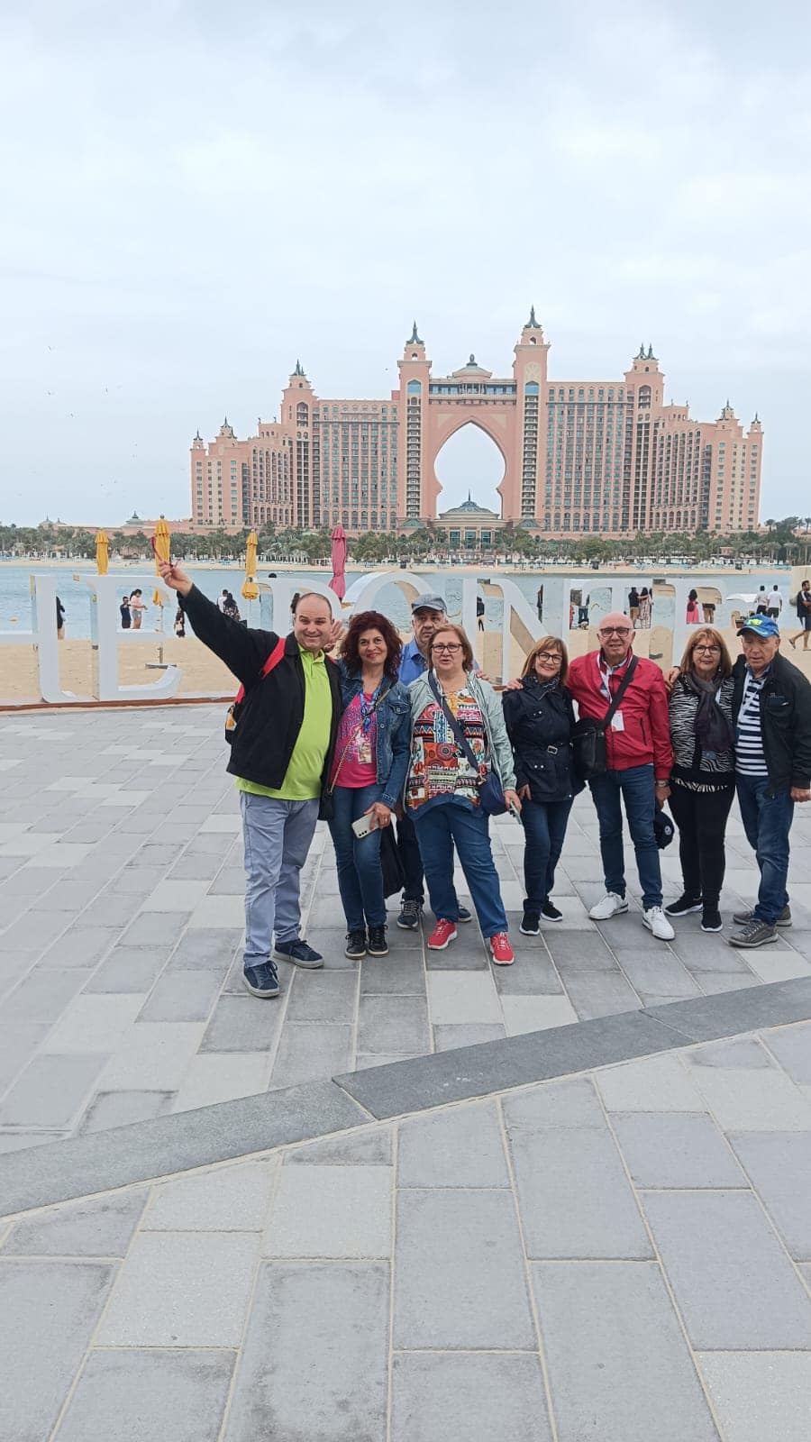 Dubai: Tour Guidato della Città tra Architettura Moderna e Attrazioni Turistiche