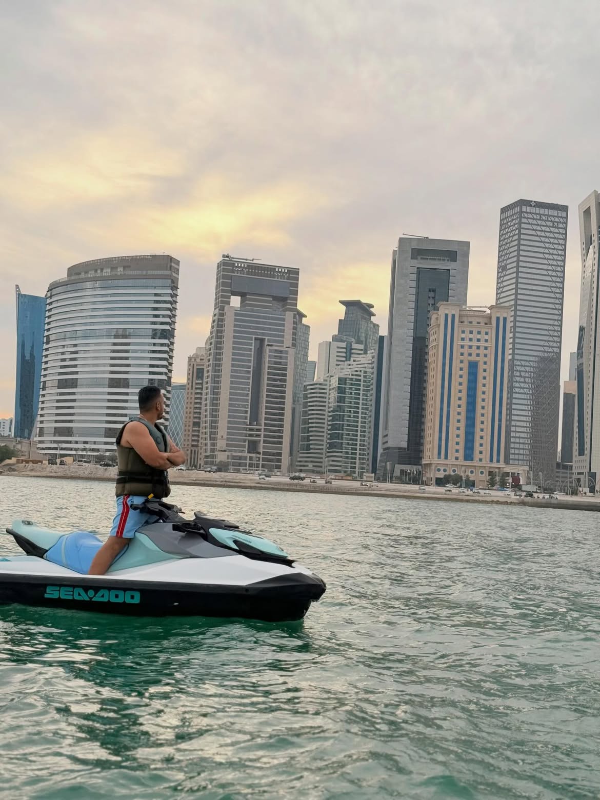 Doha: tour en moto acuática al atardecer por Pearl Qatar y West Bay
