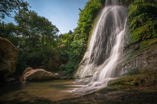 From Bejrutu: Wycieczka do Wodospadu Afqa, Wodospadu Baatara i Wodospadu Kfarhelda