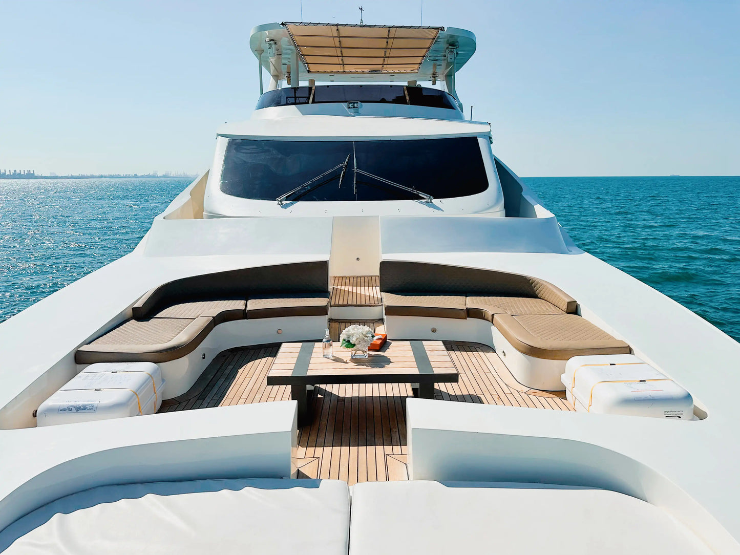 Dubai: Stardom Boat 140 ft Private Boat Trip