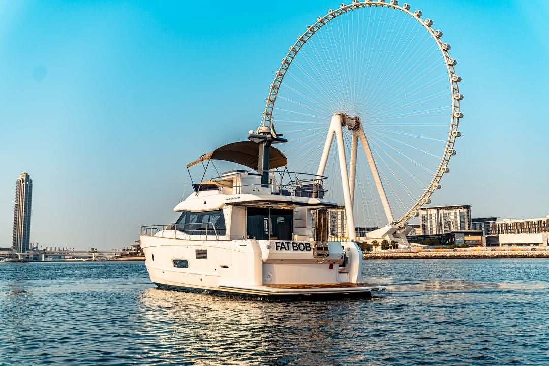 Dubai: Excursão Azimut Magellano de 43 pés