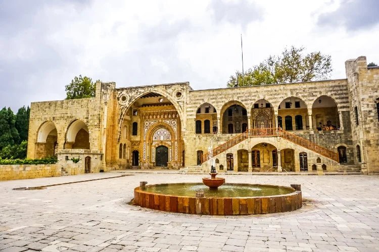 De Beirute: excursão Beiteddin e Deir El Qamar com almoço