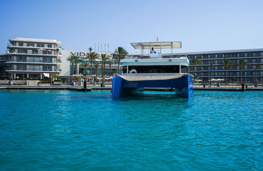 Marassi: Gita in Yacht Privato con Nuoto e Pranzo Opzionale sulla Costa Nord