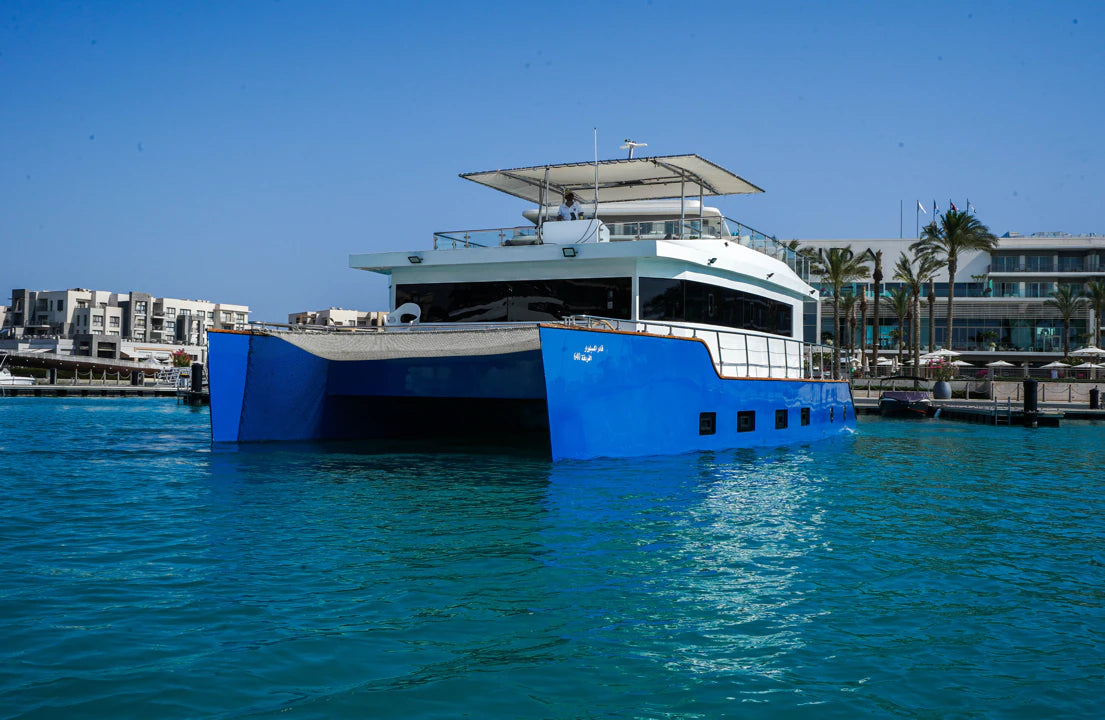 Marassi: Gita in Yacht Privato con Nuoto e Pranzo Opzionale sulla Costa Nord