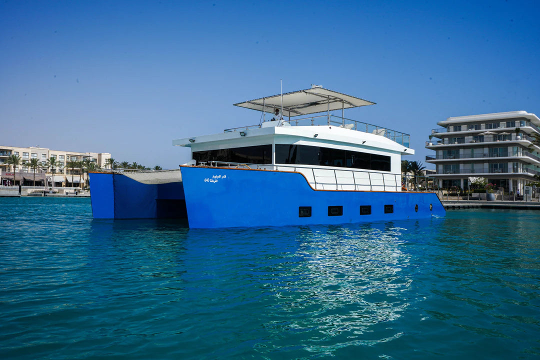 Marassi: Gita in Yacht Privato con Nuoto e Pranzo Opzionale sulla Costa Nord