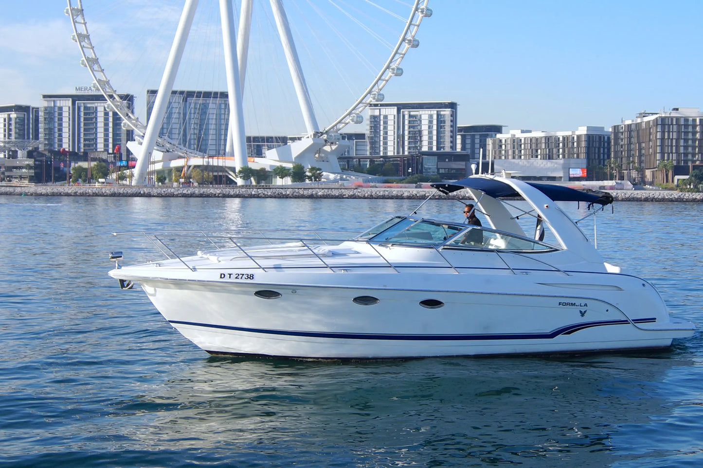 Dubai: Private Yacht Cruise on a 34FT Yacht