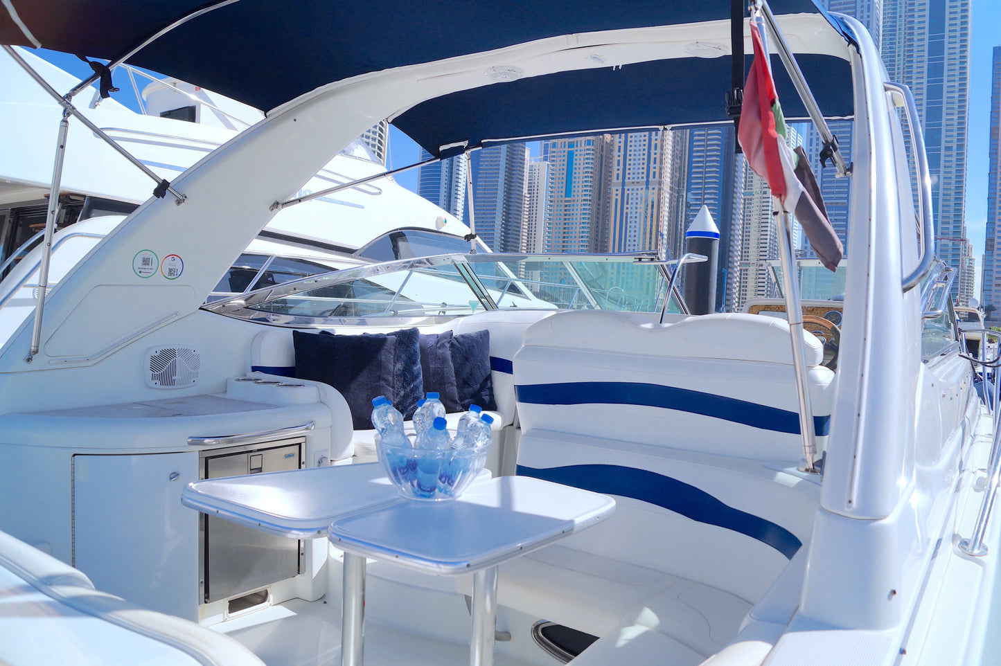 Dubai: Private Yacht Cruise on a 34FT Yacht