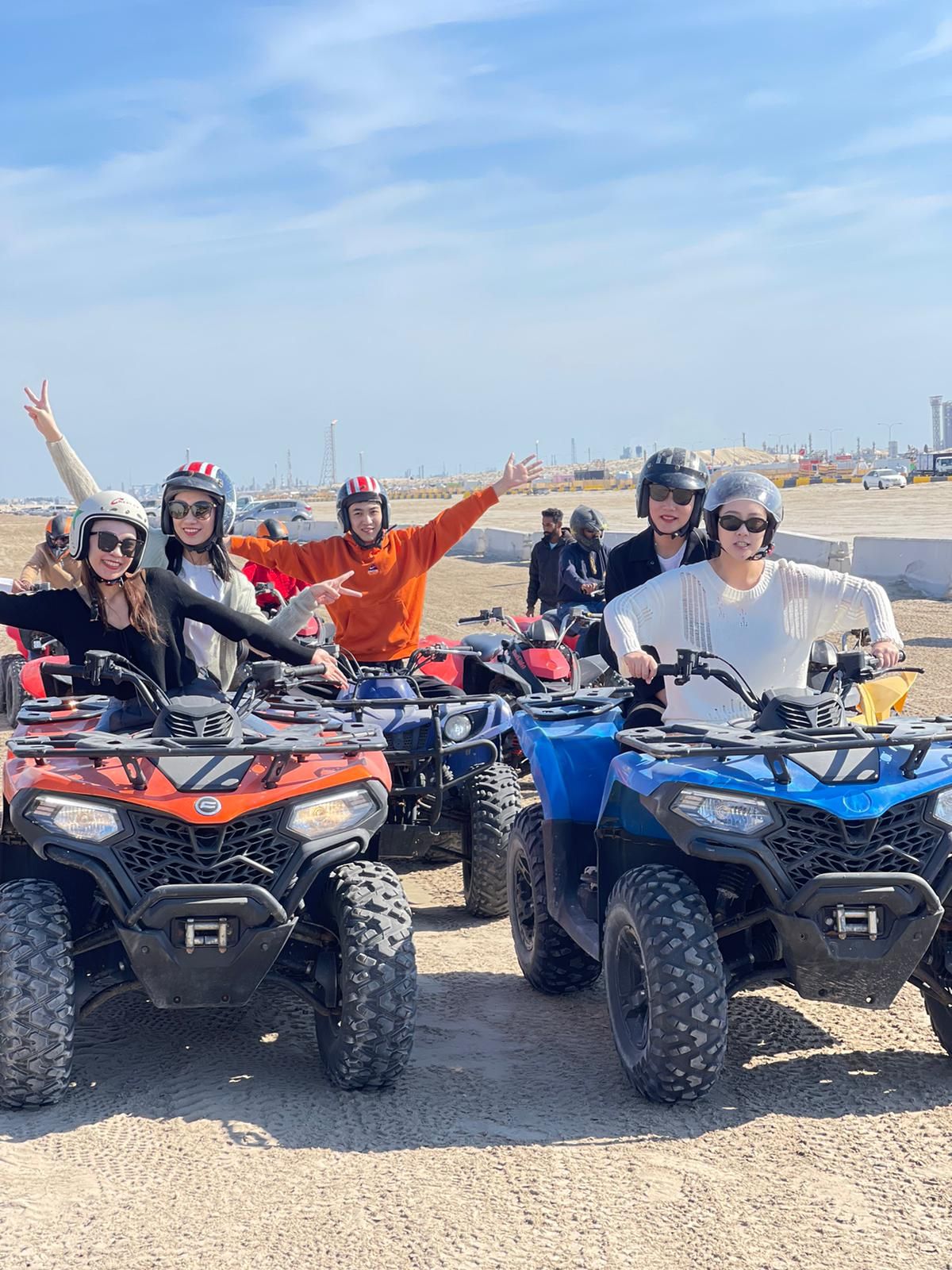 Doha: Half-Day Desert Safari Trip with Dune Bashing, Inland Sea and Sunrise or Sunset Views