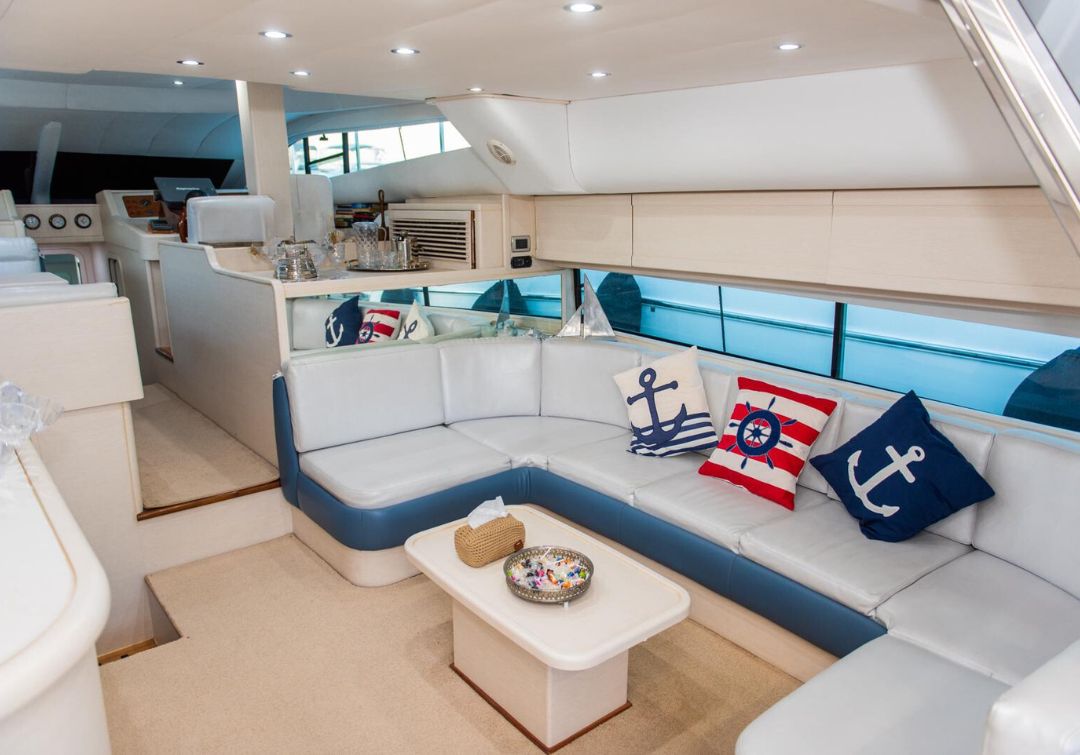 El Gouna: Private Luxury Yacht Trip on a 54FT Yacht