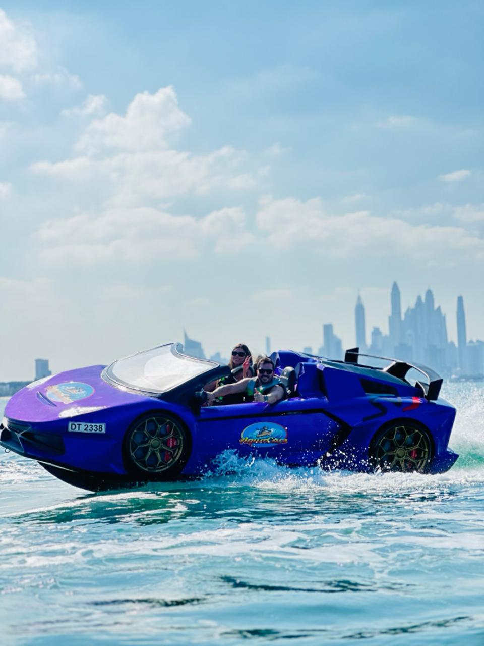 Дубай: опыт реактивного автомобиля