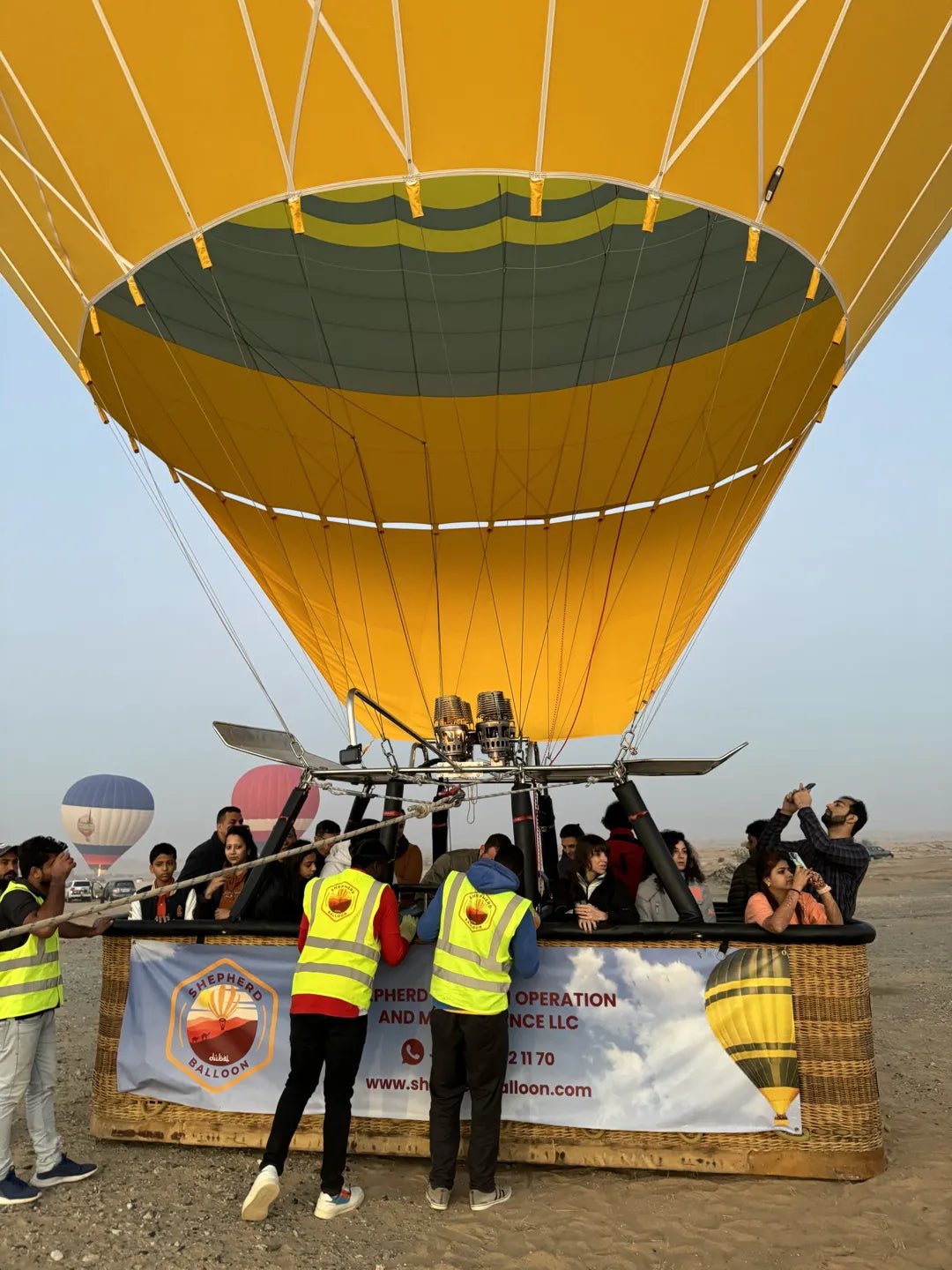 Dubaï : expérience magique en montgolfière avec transferts, rafraîchissements et collations
