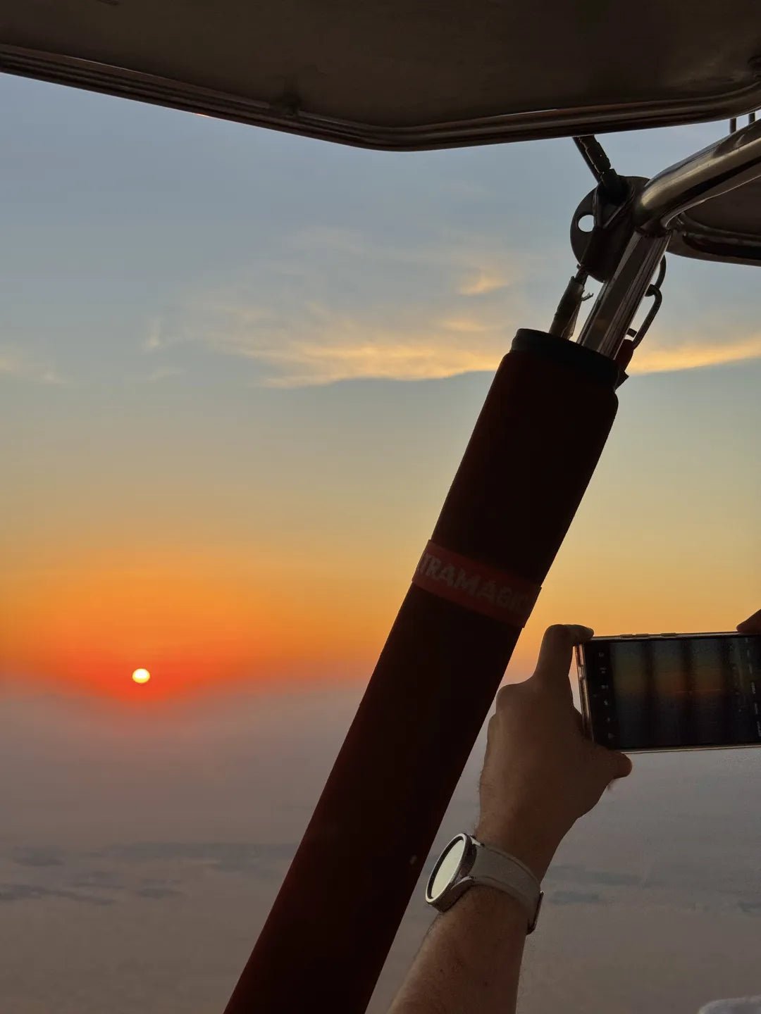 Dubaï : expérience magique en montgolfière avec transferts, rafraîchissements et collations