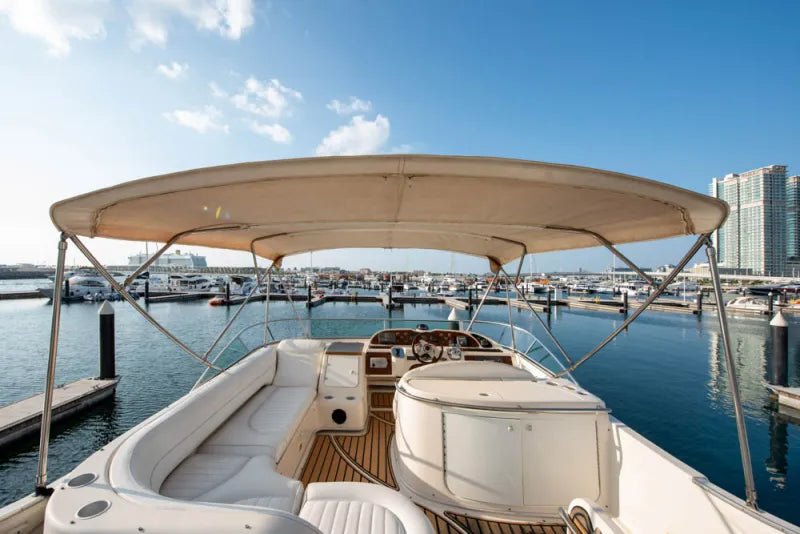 Dubai: Özel Laguna 50FT Kiralama