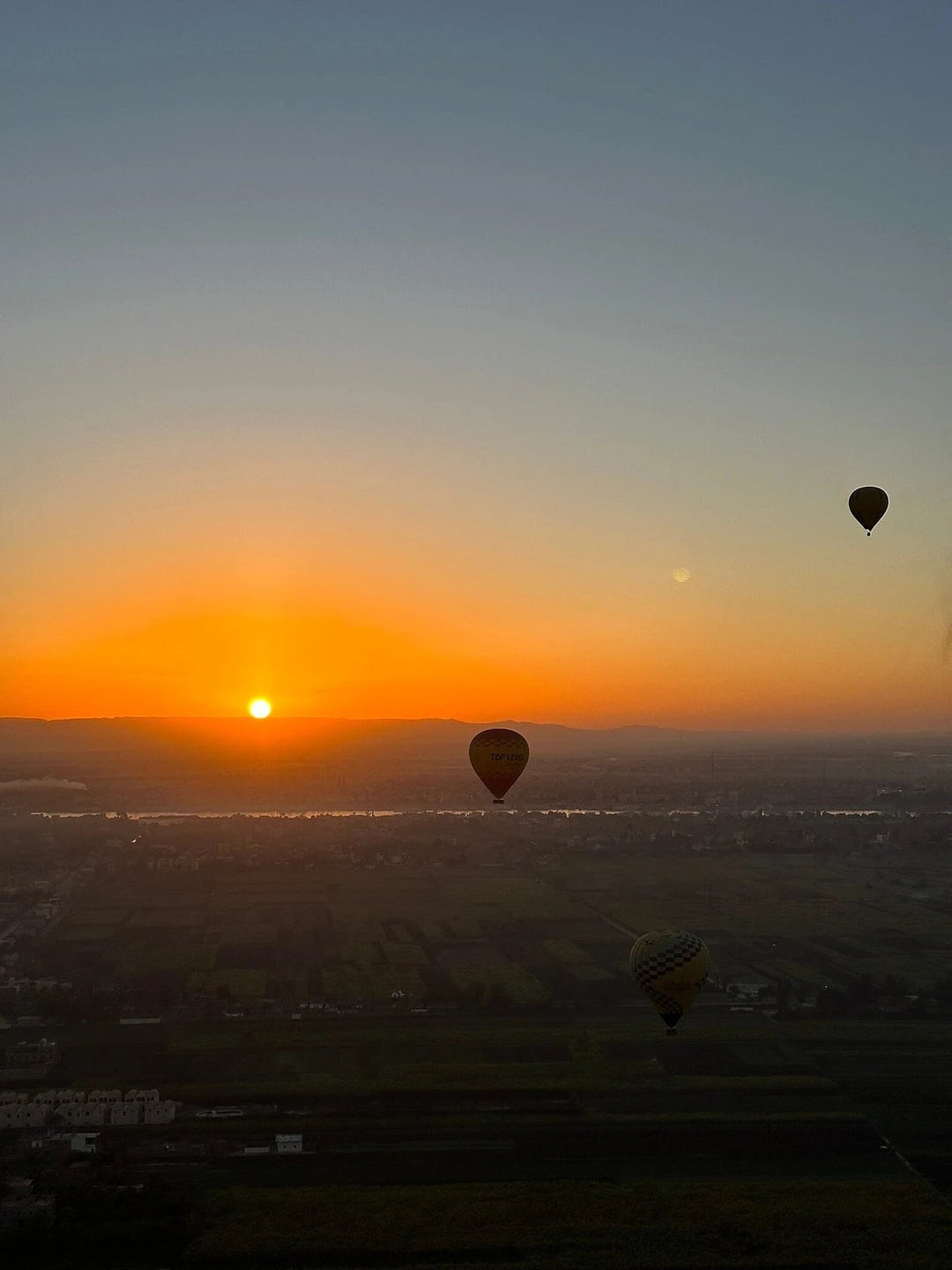 卢克索:西岸清晨热气球之旅