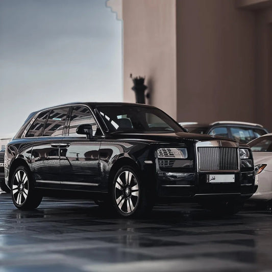 Doha: Rolls Royce Cullinan Private Autovermietung mit Fahrer