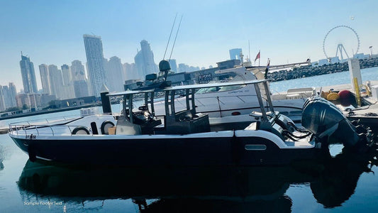 ドバイ:メロディー50FTスピードボート