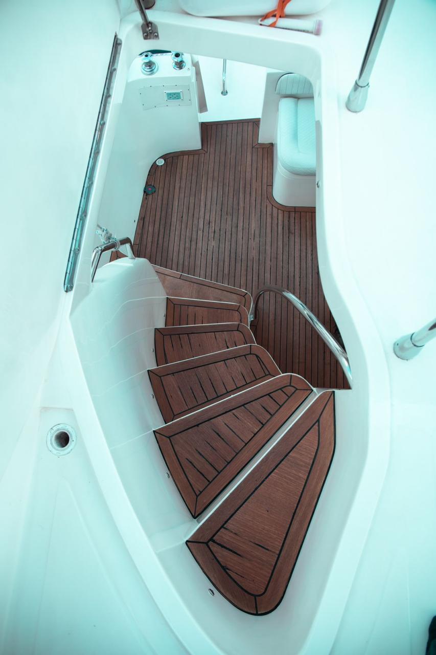 Dubai: 48 FT Enterprise Yacht Tour