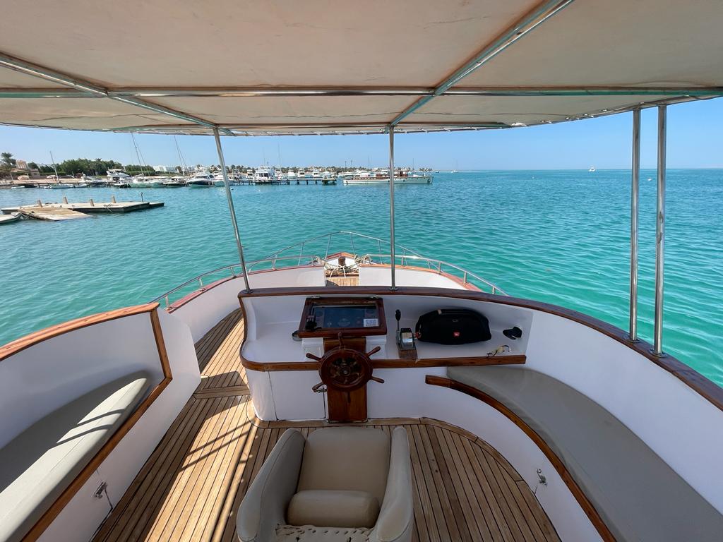 El Gouna: excursión de un día en barco privado a Bayoud