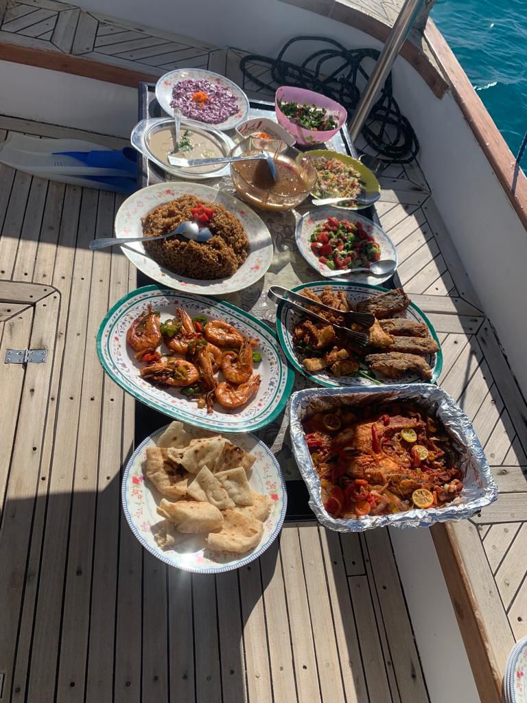 El Gouna: excursión de un día en barco privado a Bayoud