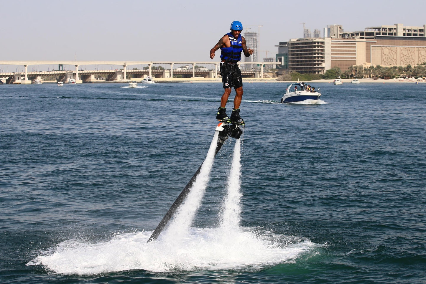 Dubai: FlyBoarding Experience In Marina