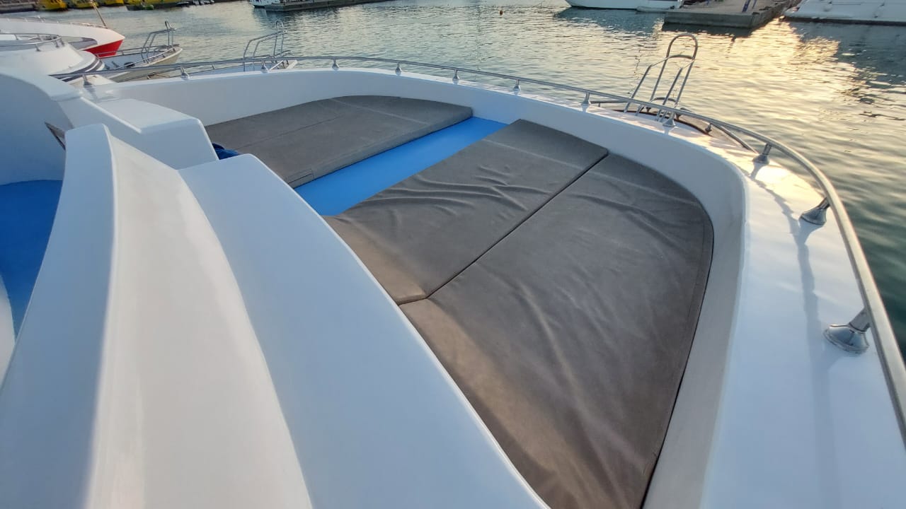 Hurghada: viagem de mergulho com snorkel em barco particular ALS-Voyage com lanches e refrigerantes