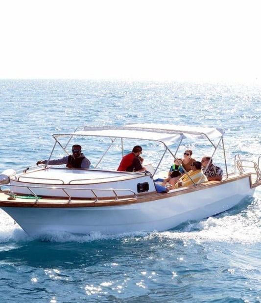 الجونة: رحلة بالقارب الزجاجي الخاص لمدة نصف يوم