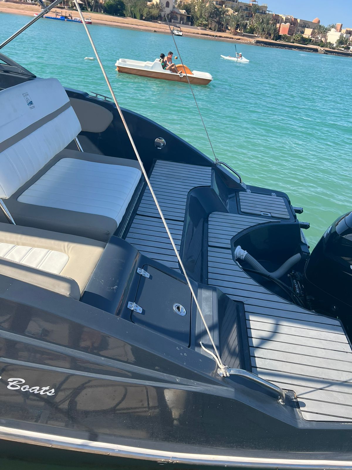 El Gouna: Privé Fiber Speedboottocht naar Bayoud