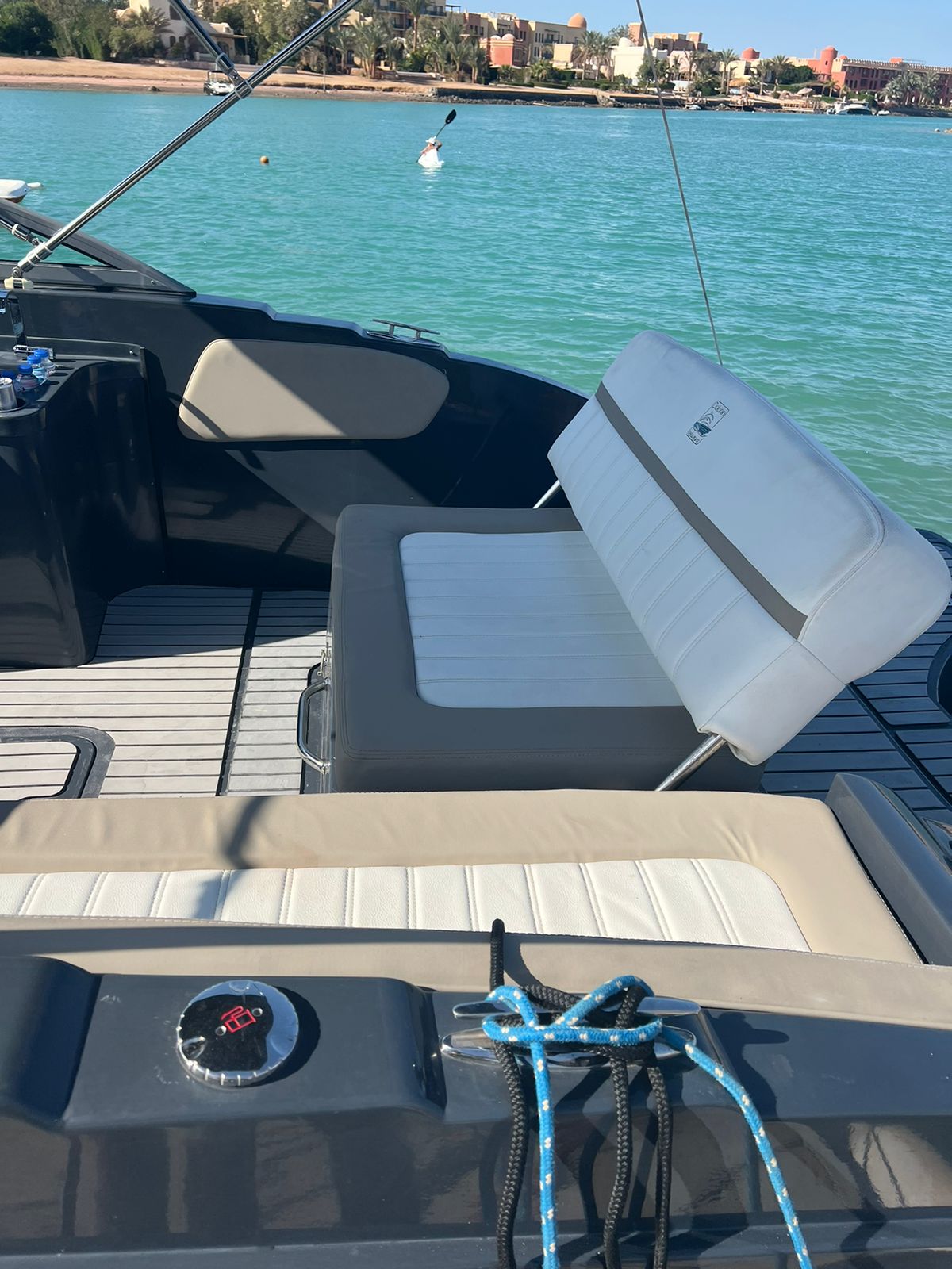 El Gouna: Privé Fiber Speedboottocht naar Bayoud