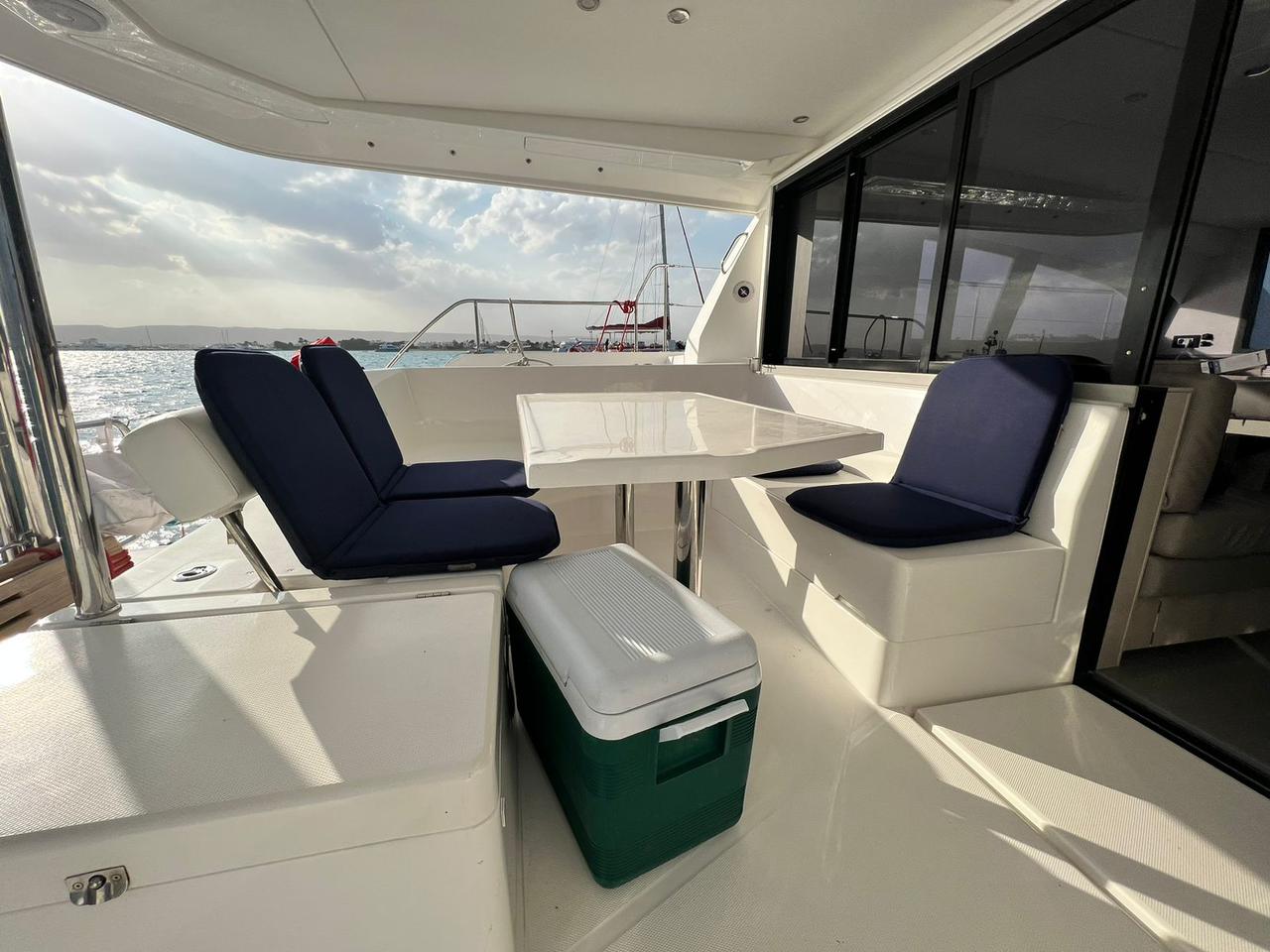 El Gouna: Privé Catamaran Dagtrip naar Bayoud of Tawilah Eiland