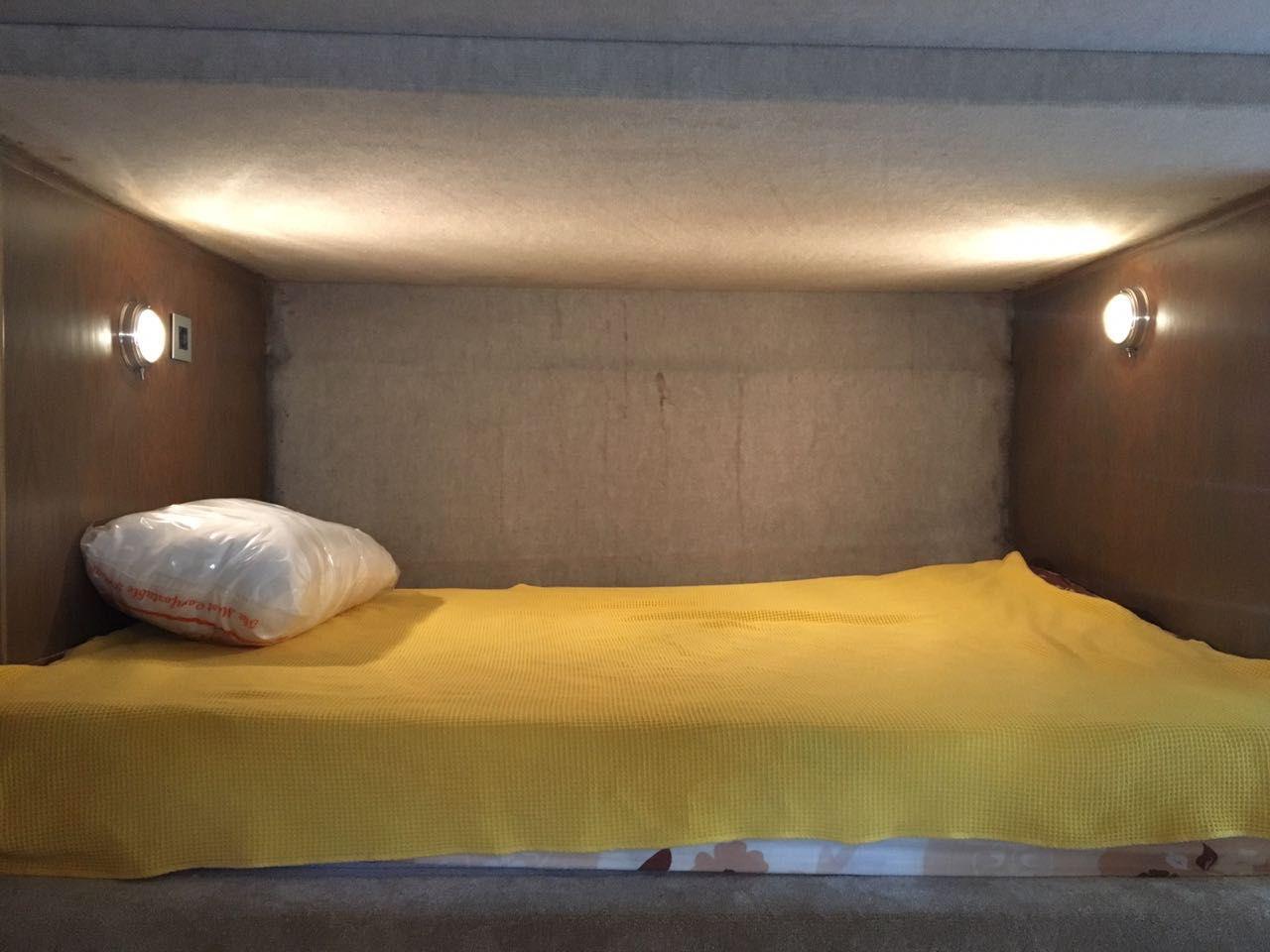 Bejrut: Wynajem jachtu SALIBA z Holiday Beach do Zatoki Jounieh