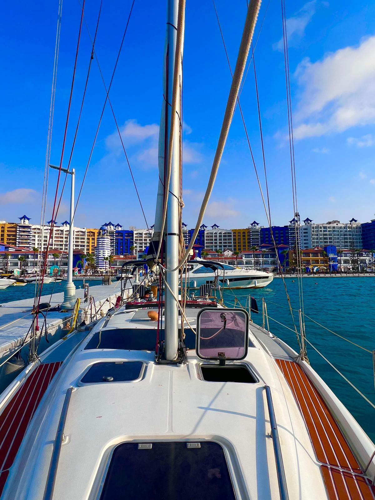 Porto Marina: viaje privado en velero Andiamo en la costa norte