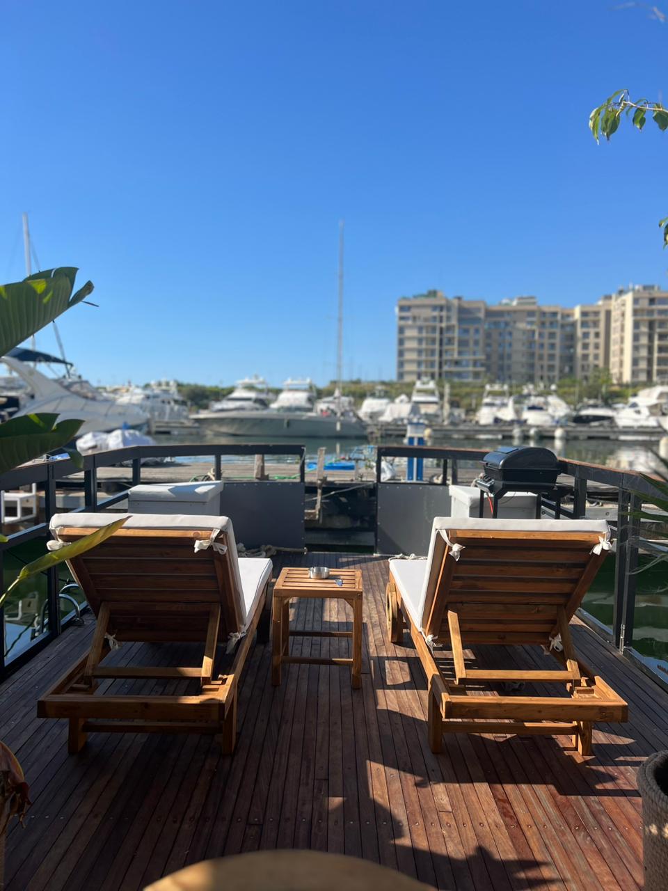 Beirut: Închiriere de iahturi La Casa de la La Marina Dbayeh la Golful Jounieh