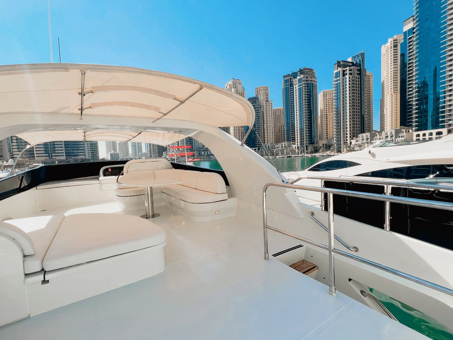 Dubai: Maiora Boat 84 ft Private Boat Trip