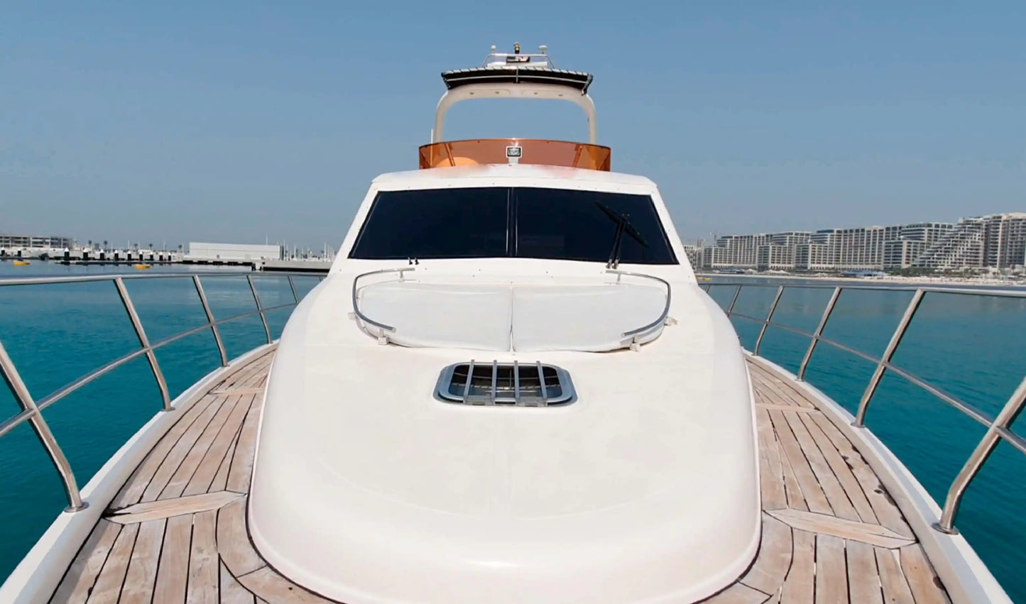 Dubai: Durreti Teknesi 70 ft Özel Tekne Turu