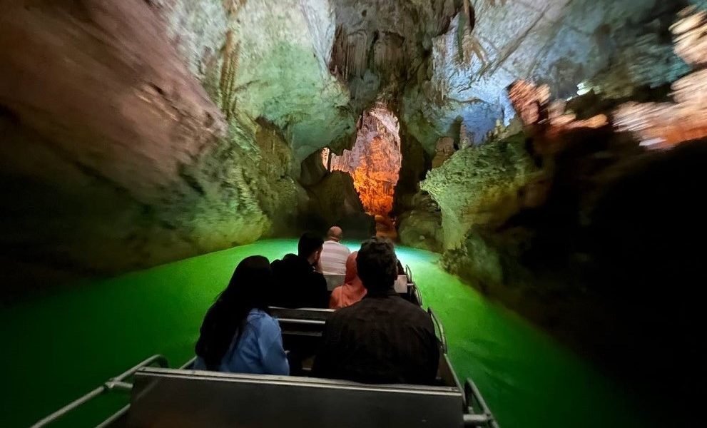 De Beirute: excursão privada à Gruta de Jeita, Harissa e teleférico