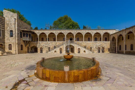 Beirut: Chouf Mountains and Moussa Castle Private Tour