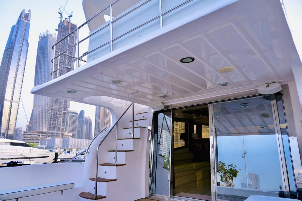 Dubai: 72 FT SuperFly Siddi Yacht Tour